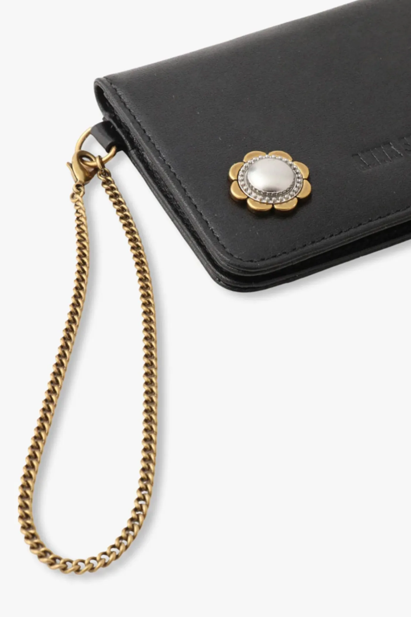 Black Retro Button Pass Case