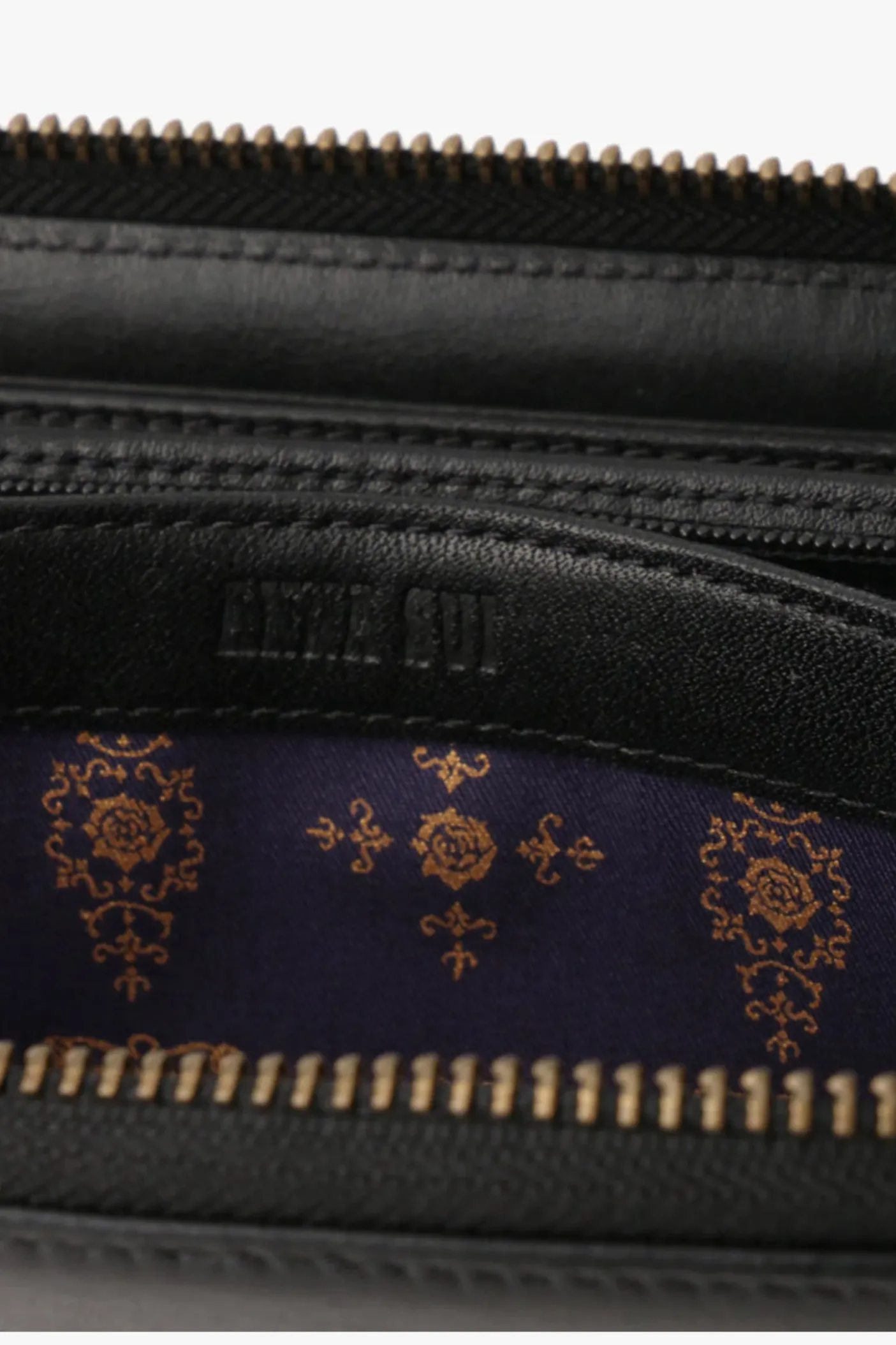 Black Retro Button Wallet