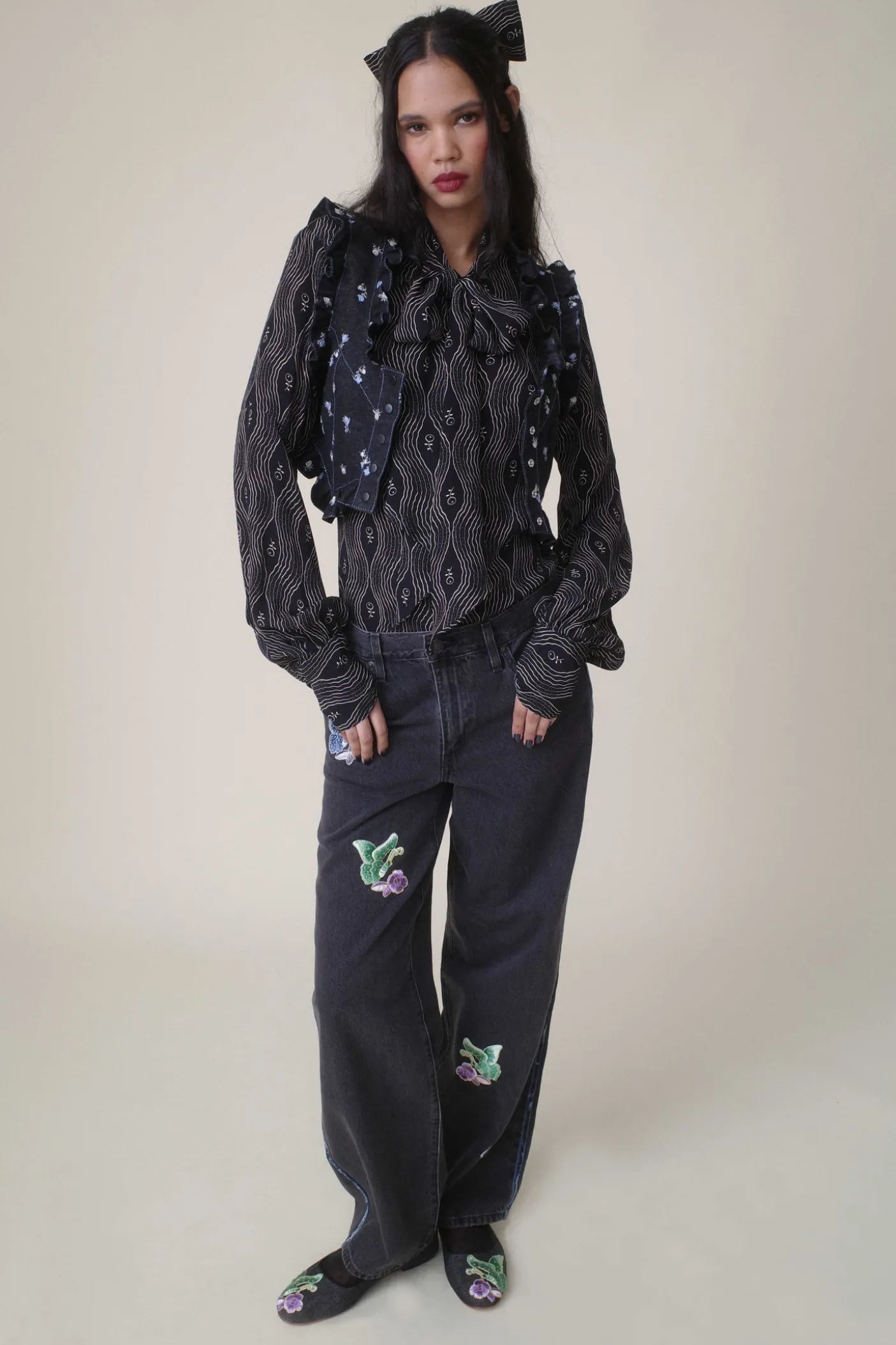 Denim Embroidered Roses Cropped Vest