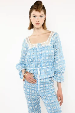 Lattice Lace Embroidery Capri Pants