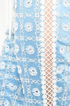 Lattice Lace Embroidery Capri Pants