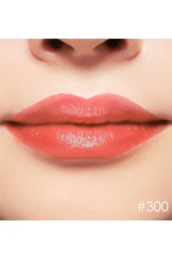 Limited Edition: Anna Sui ♥ Hello Kitty Lipstick
