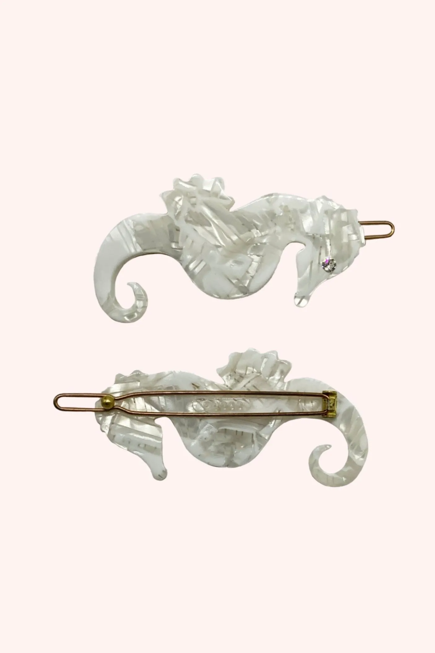 Sweet Seahorse Hair Pin Pearly White