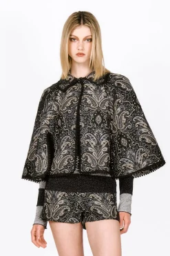 Tapestry Cape