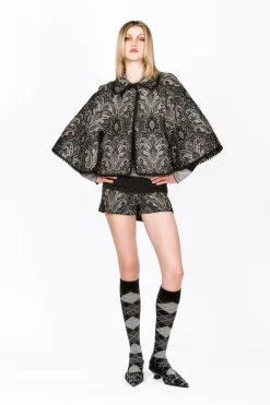 Tapestry Cape