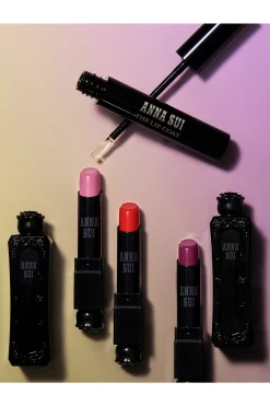 The Lip Coat