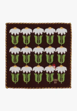Upsy Daisy Washcloth